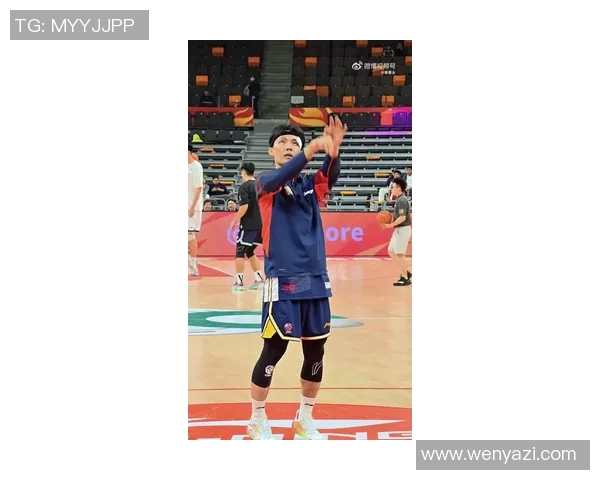 徐杰：从青涩新秀到篮球场上的璀璨明星之路