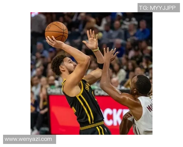 2012年骑士与勇士的对决回顾与分析：篮球历史上的经典瞬间