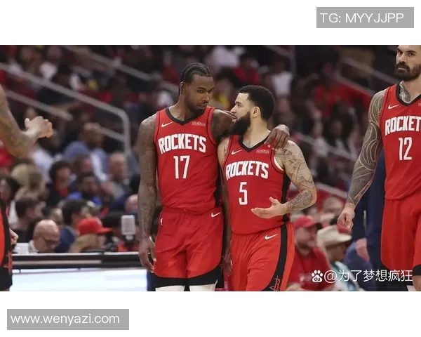 火箭队与尼克斯的激烈对决回顾及精彩瞬间分析