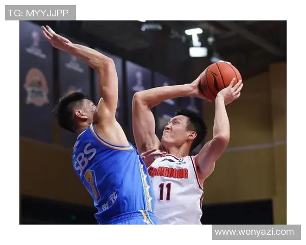 任骏飞领衔球队奋勇拼搏助力篮球梦想再创辉煌成就 任骏飞领衔球队奋勇拼搏助力篮球梦想再创辉煌成就