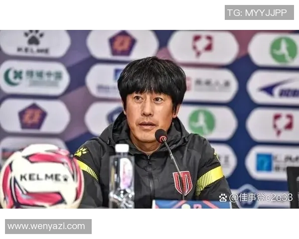 南建业迎战上海上港争夺中超联赛关键三分的精彩对决