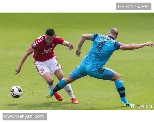 埃因霍温主场迎战赫拉克勒斯期待精彩对决与激烈碰撞 埃因霍温主场迎战赫拉克勒斯期待精彩对决与激烈碰撞