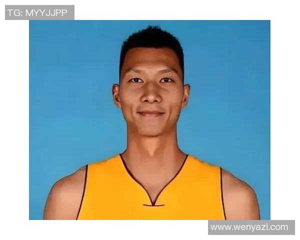 易建联的篮球传奇之路：从青涩少年到国家队核心的成长历程与奋斗精神